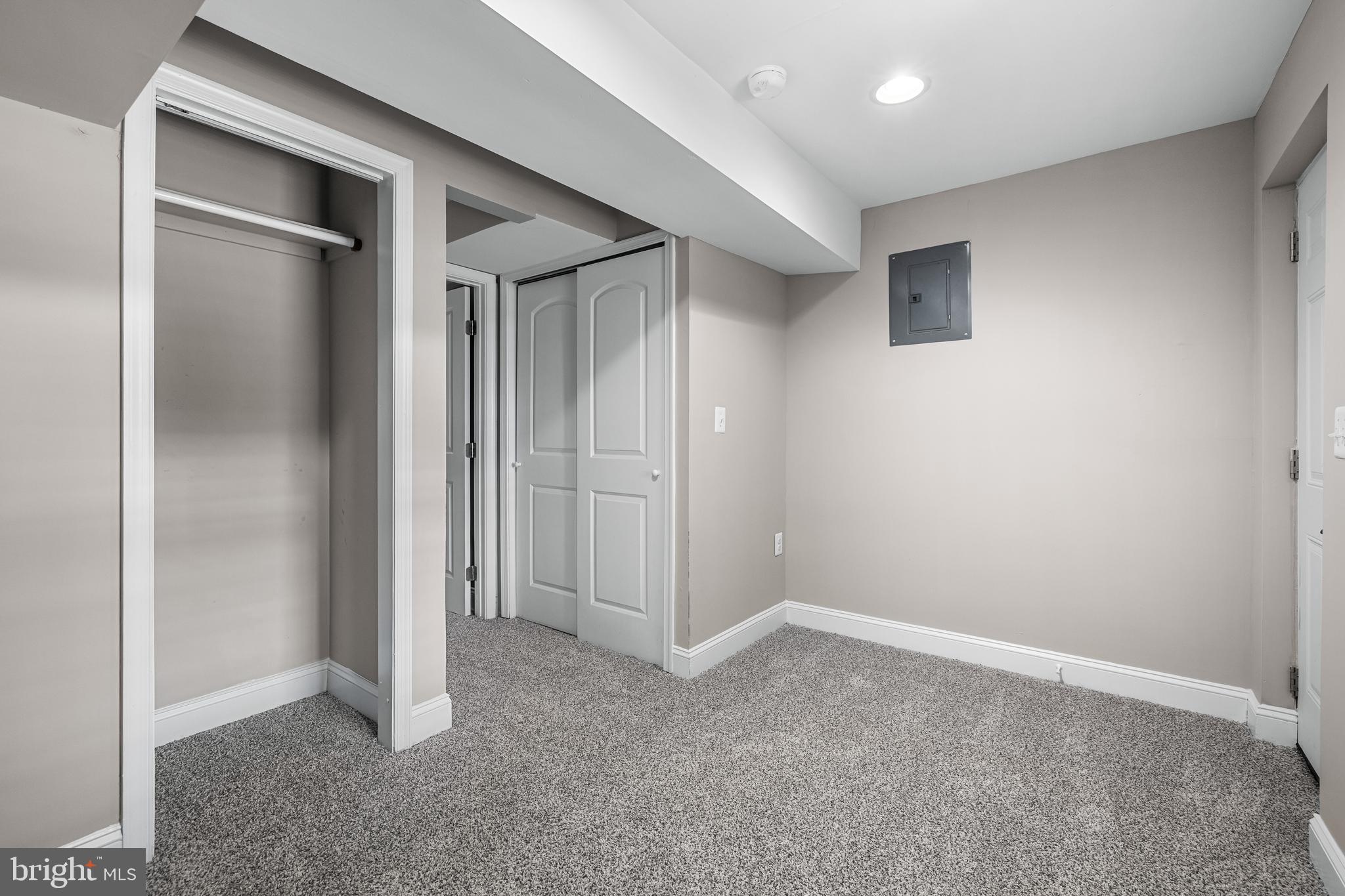 CARROLL-SOUTH HILTON - Residential
