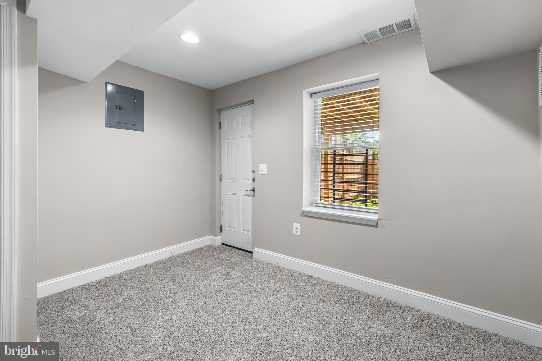 CARROLL-SOUTH HILTON - Residential