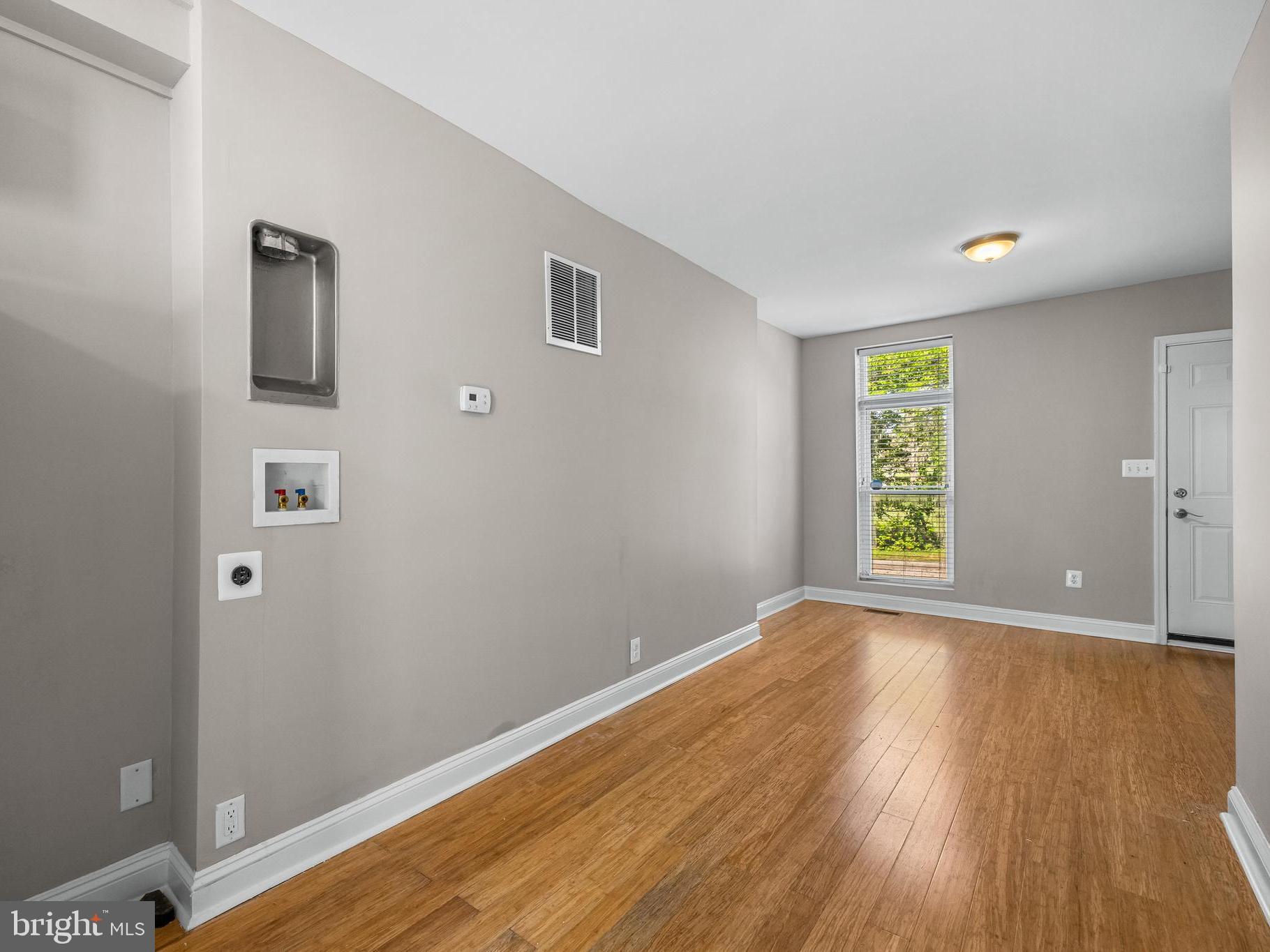 CARROLL-SOUTH HILTON - Residential