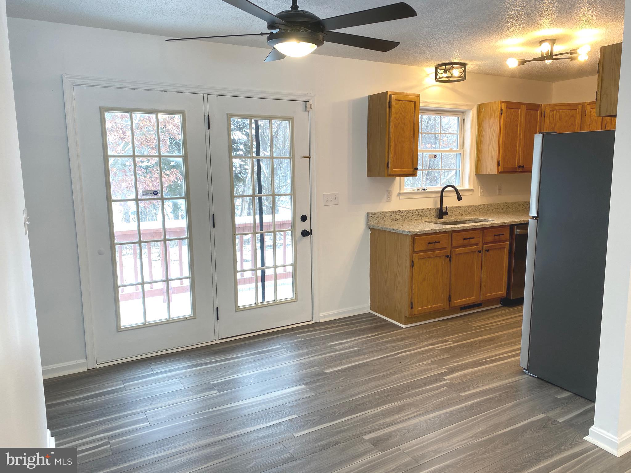OPEQUON MEADOWS - Residential
