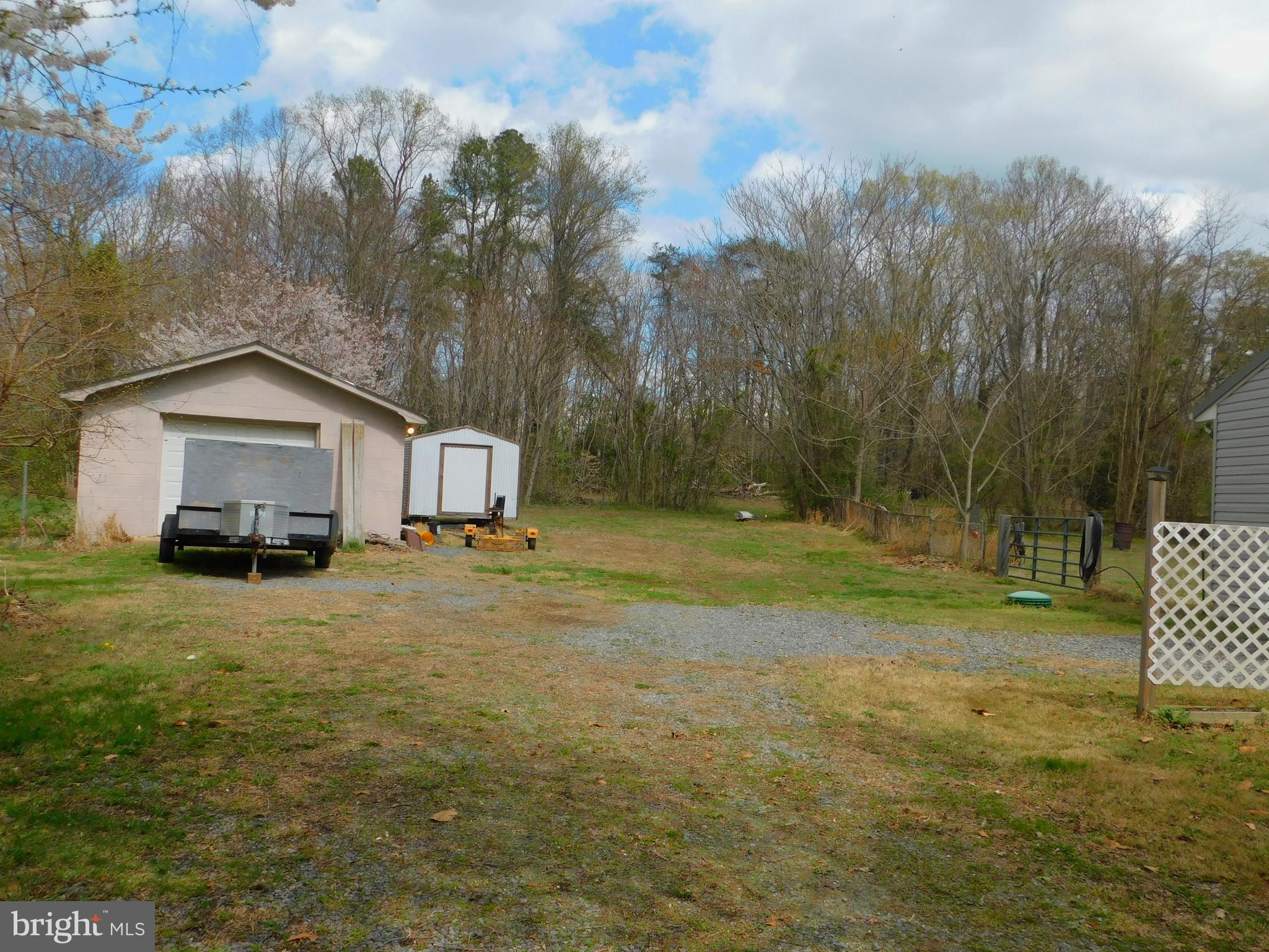 NON SUBDIVISION - Residential