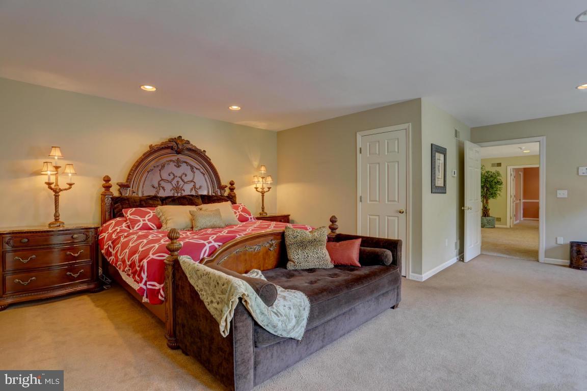 DOE RUN HILLS - Residential