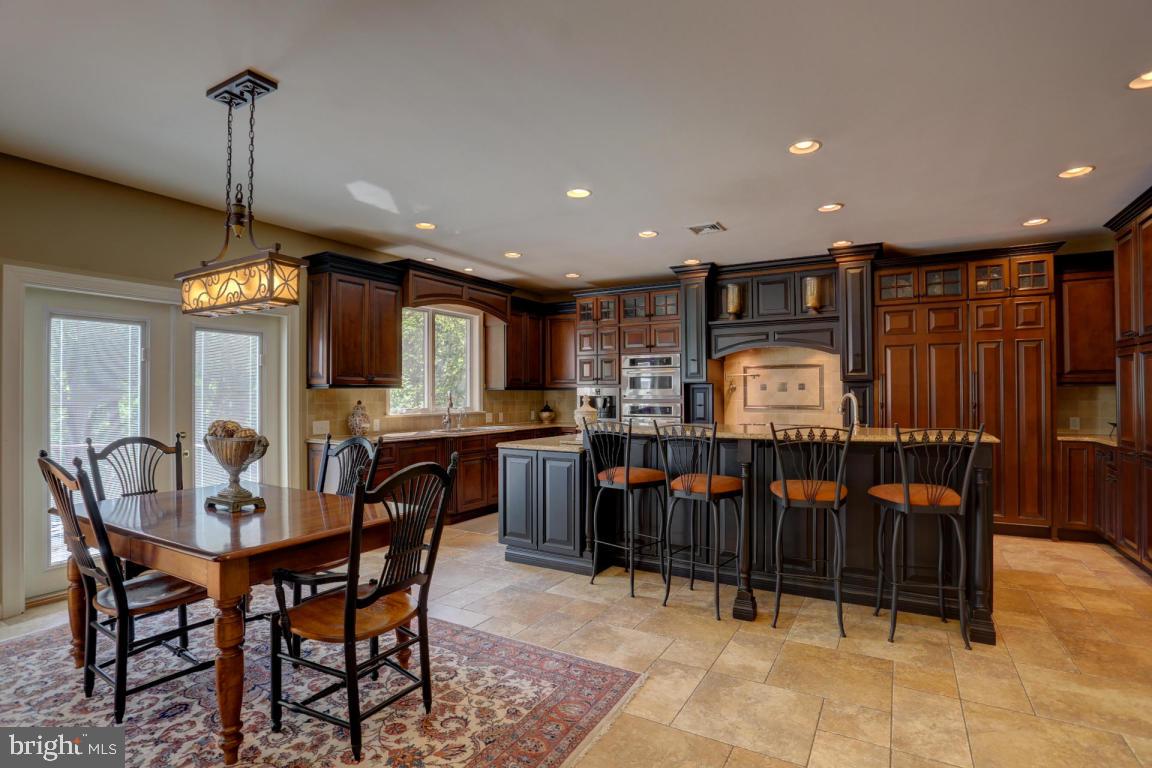 DOE RUN HILLS - Residential
