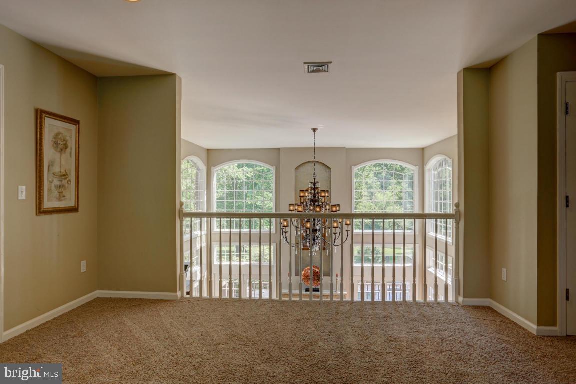DOE RUN HILLS - Residential