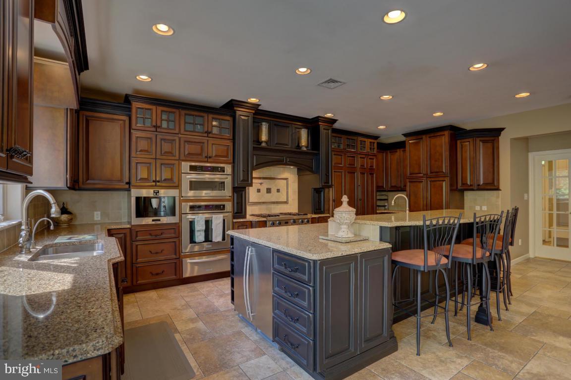DOE RUN HILLS - Residential