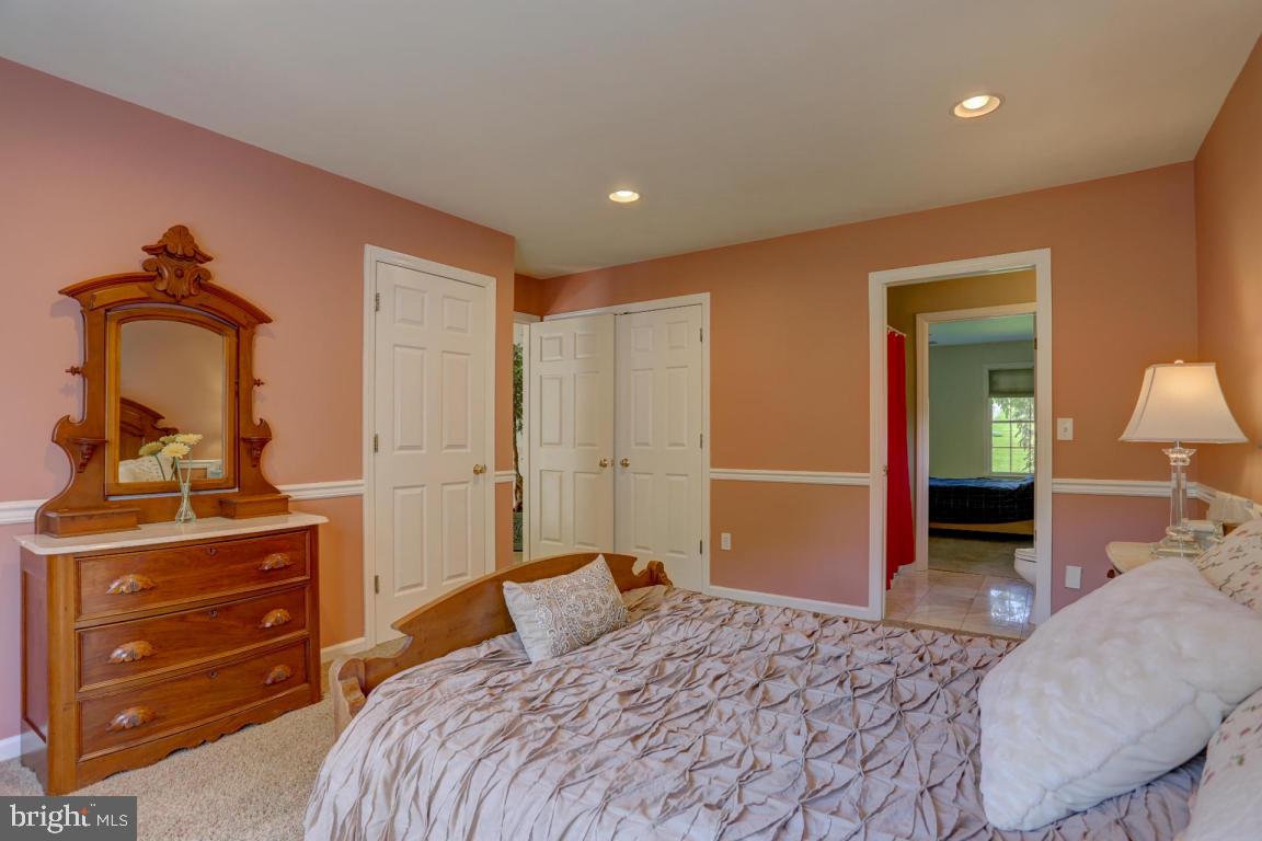 DOE RUN HILLS - Residential