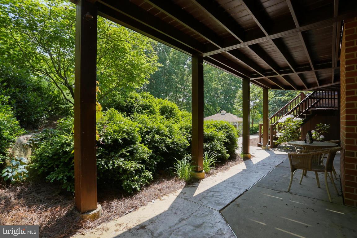 DOE RUN HILLS - Residential