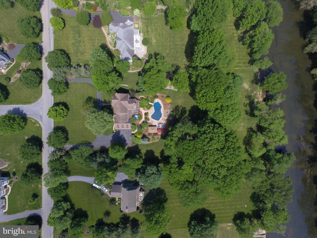 DOE RUN HILLS - Residential