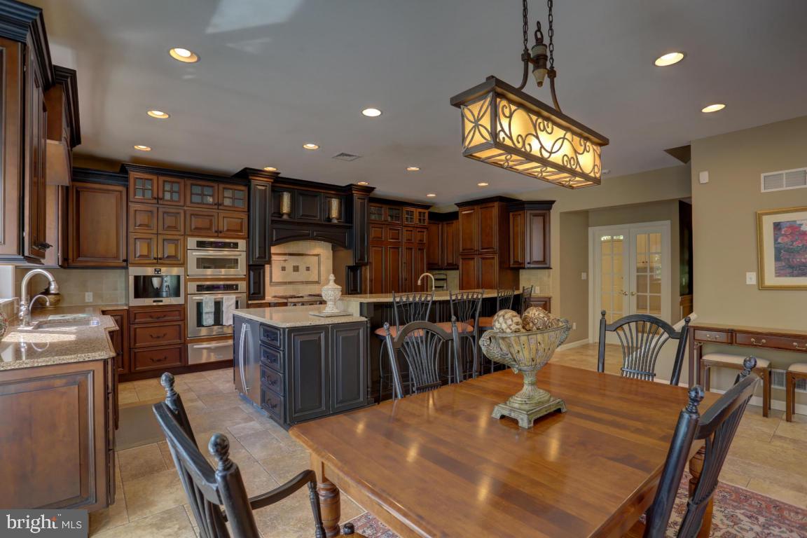 DOE RUN HILLS - Residential