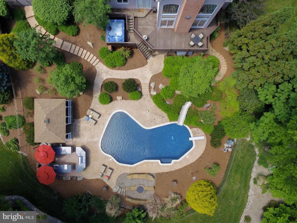 DOE RUN HILLS - Residential