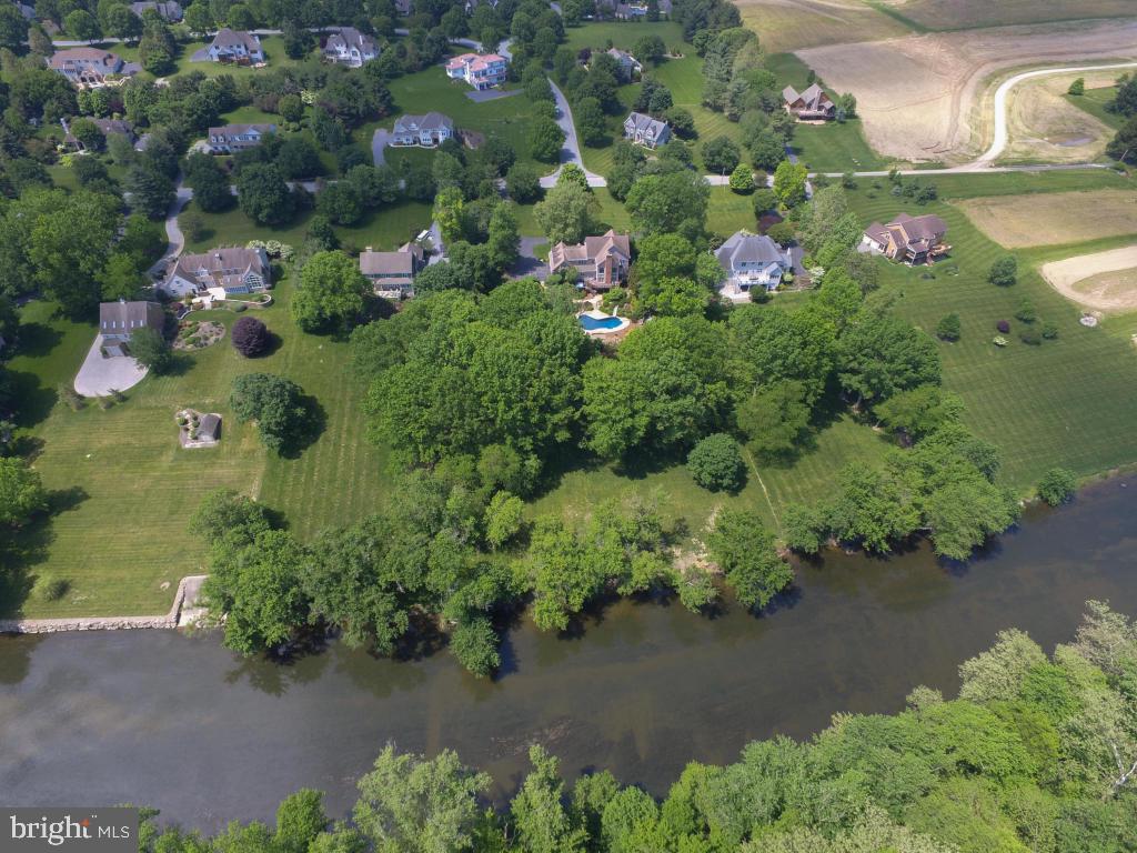 DOE RUN HILLS - Residential