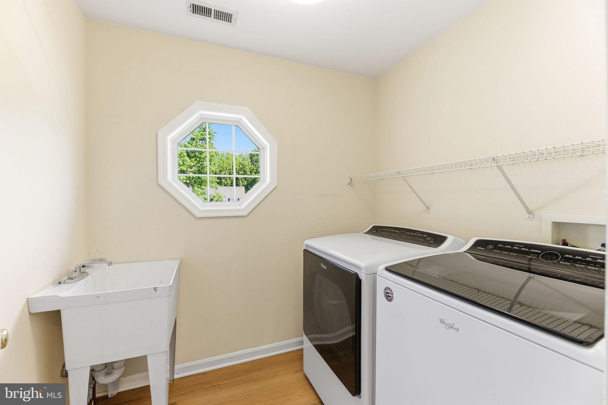ORIOLE LANDING - Residential