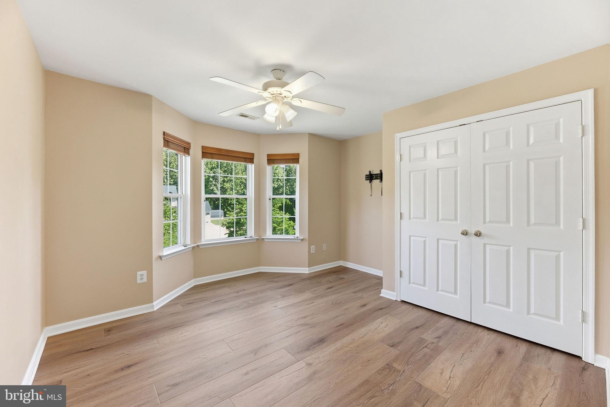ORIOLE LANDING - Residential
