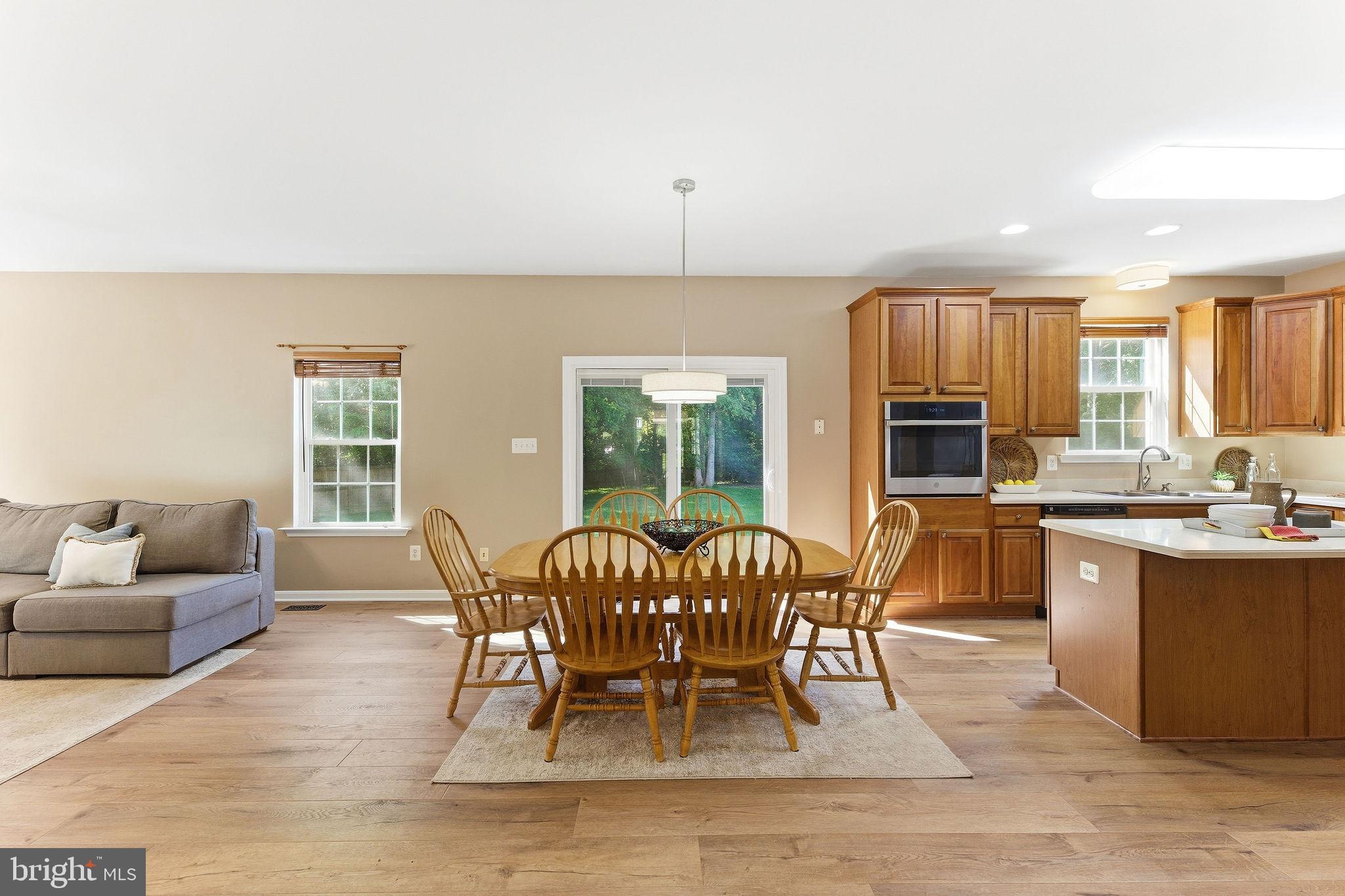 ORIOLE LANDING - Residential