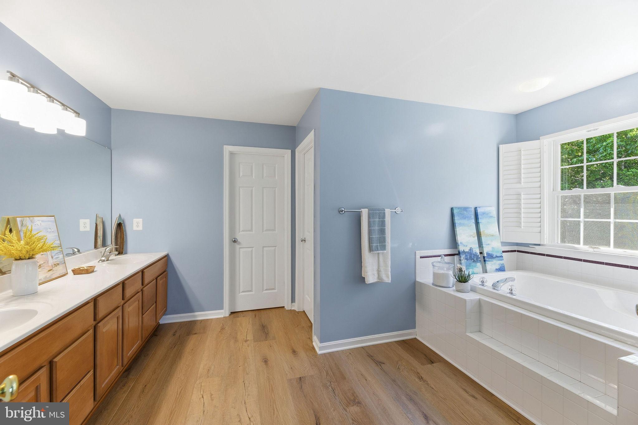 ORIOLE LANDING - Residential
