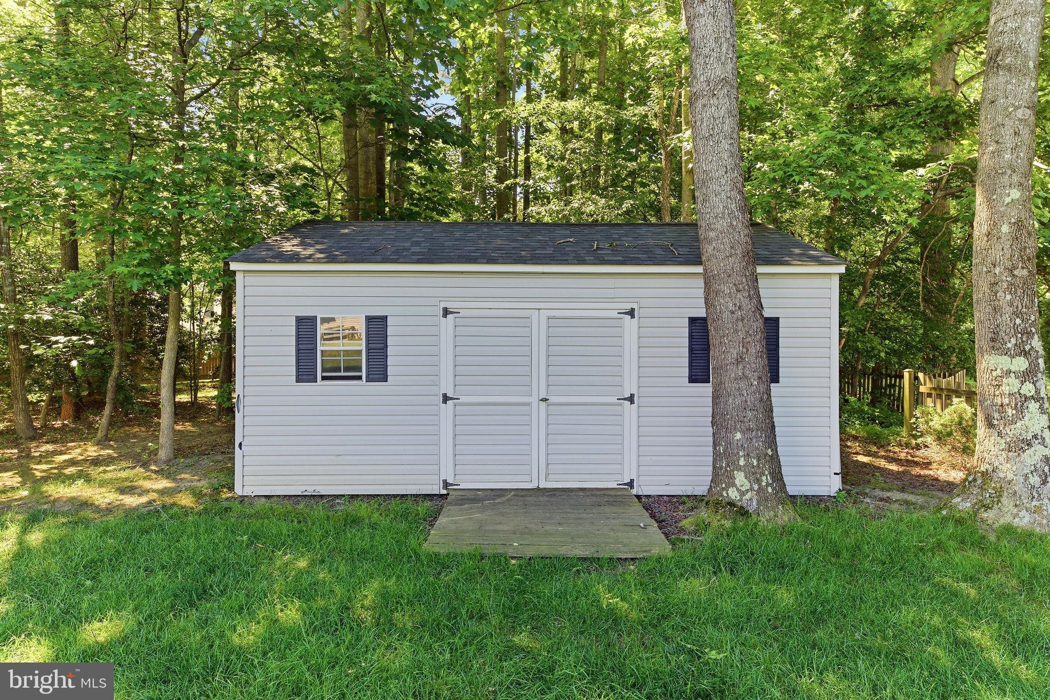 ORIOLE LANDING - Residential