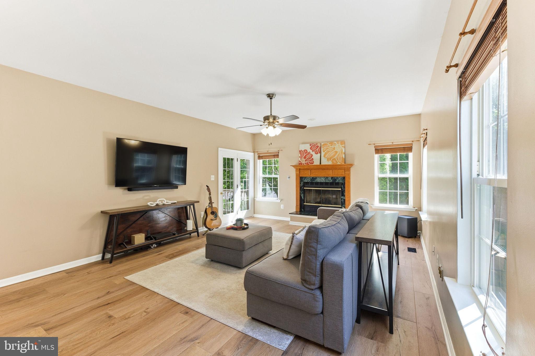 ORIOLE LANDING - Residential