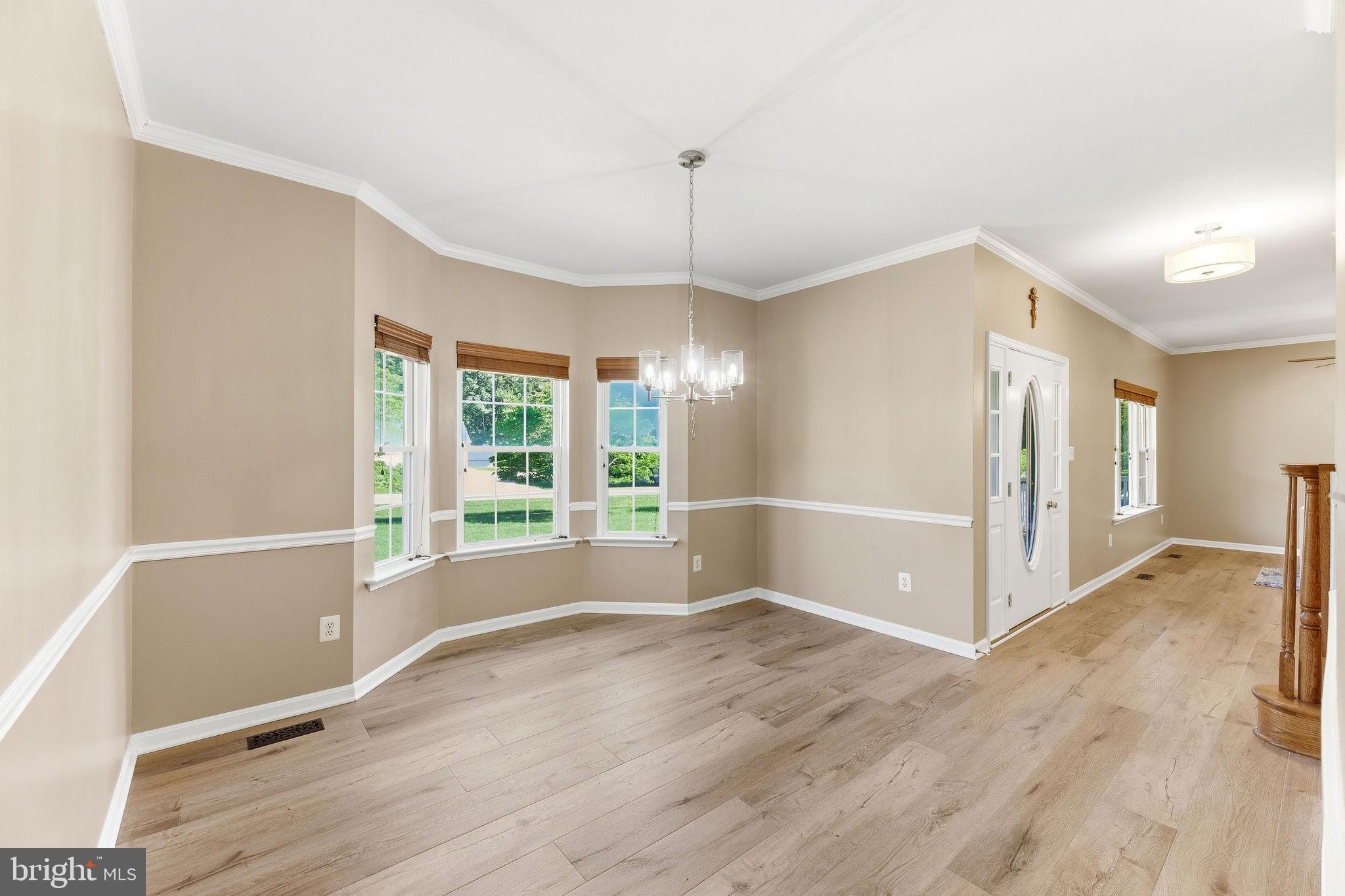 ORIOLE LANDING - Residential