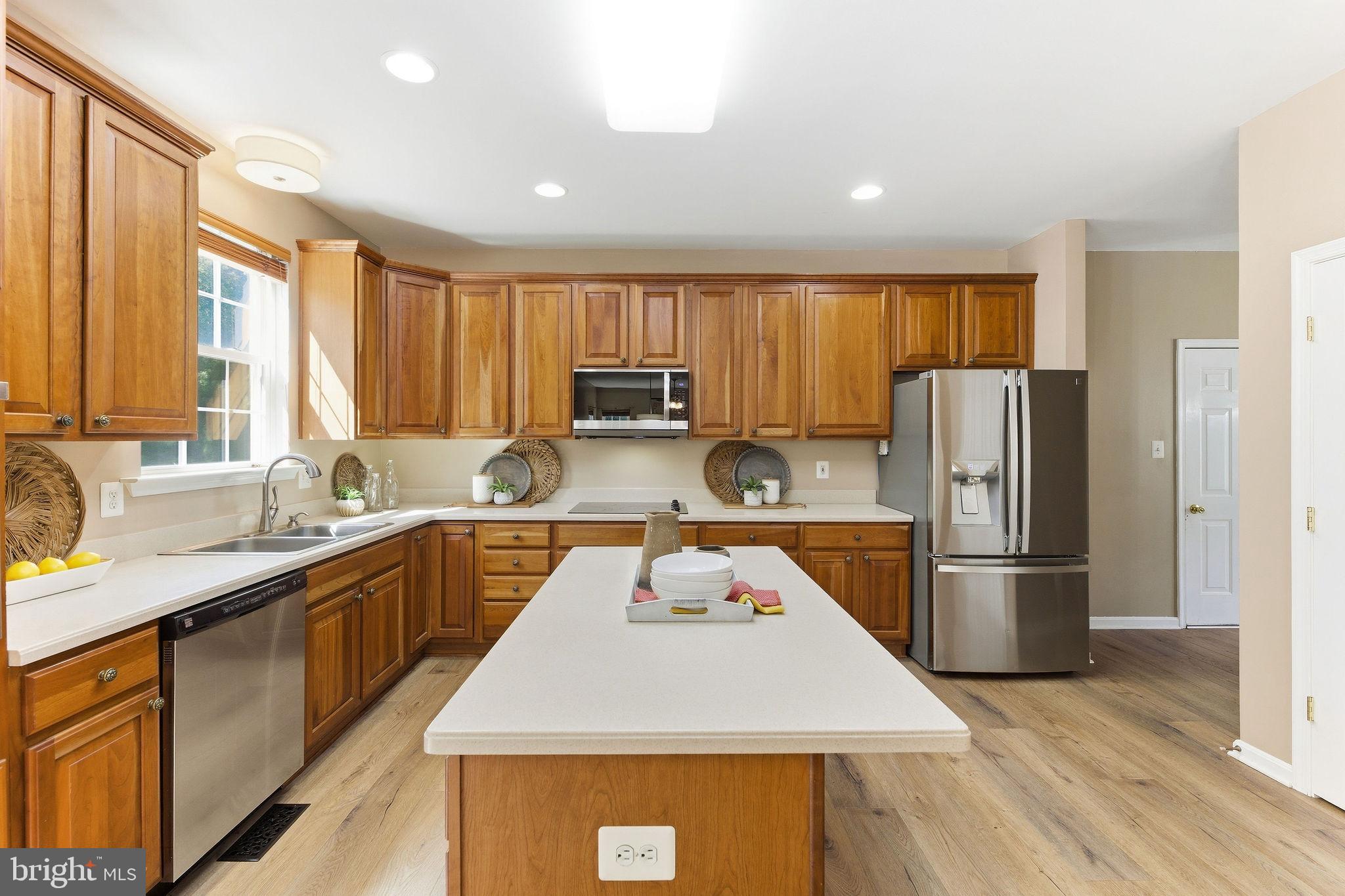 ORIOLE LANDING - Residential