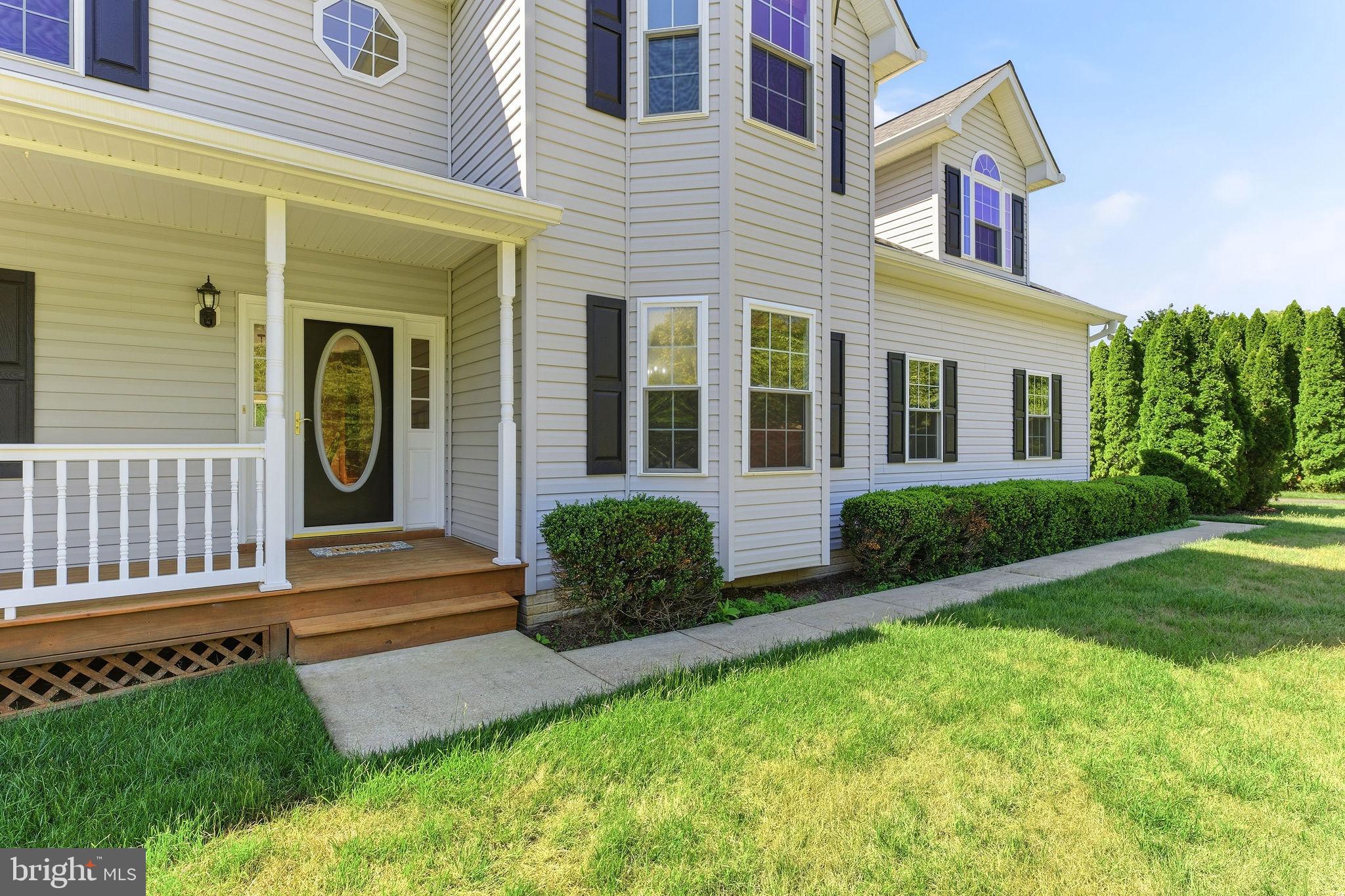 ORIOLE LANDING - Residential