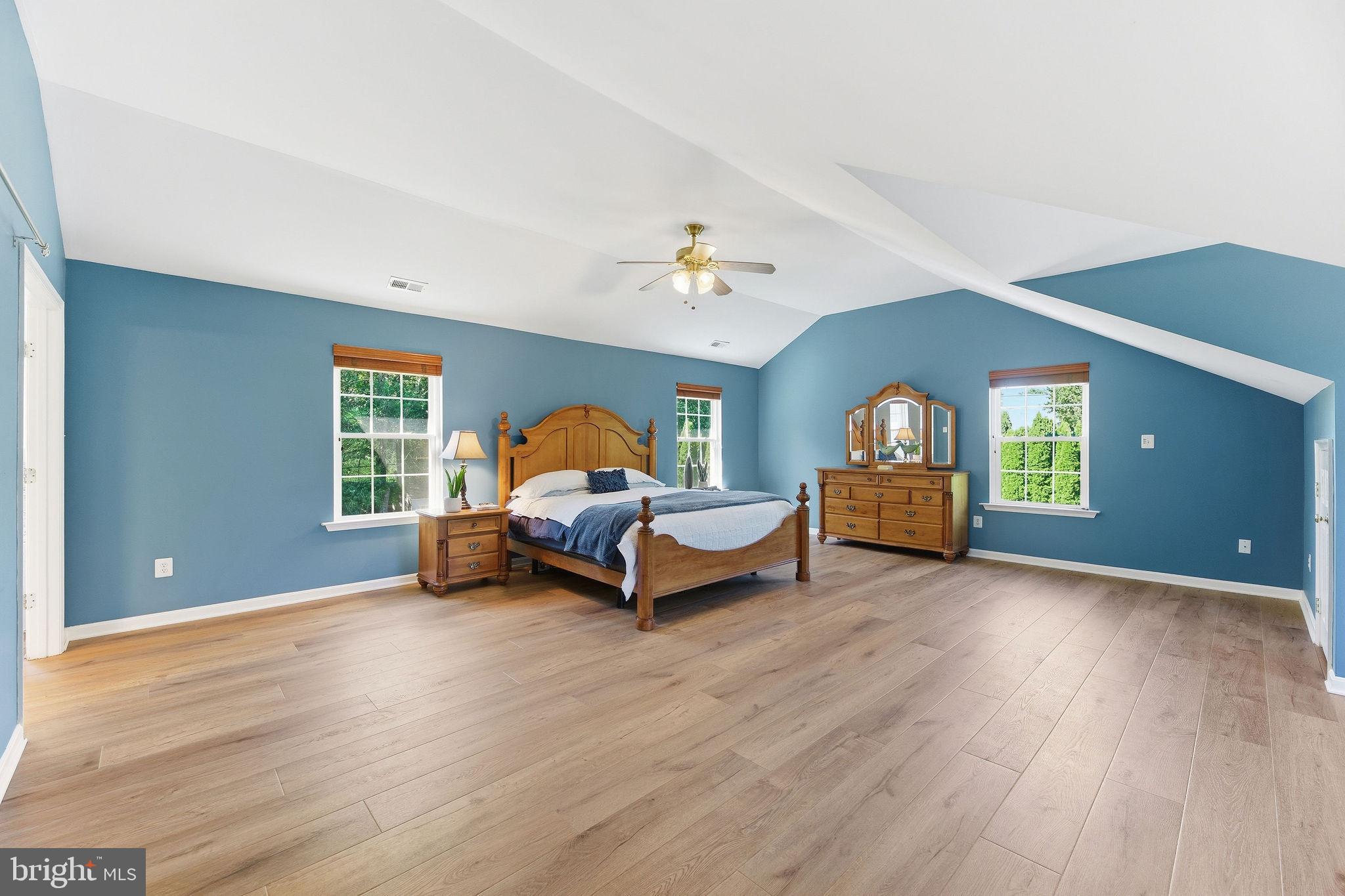 ORIOLE LANDING - Residential