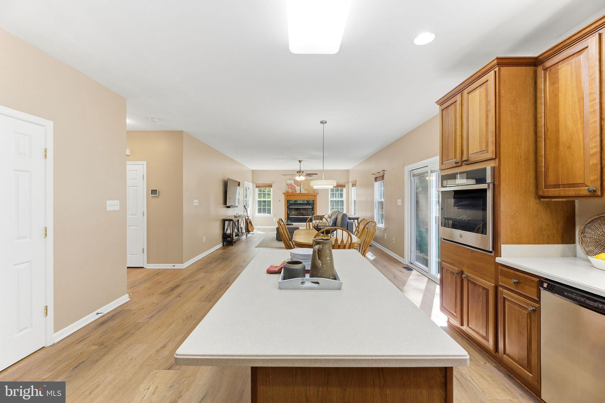 ORIOLE LANDING - Residential