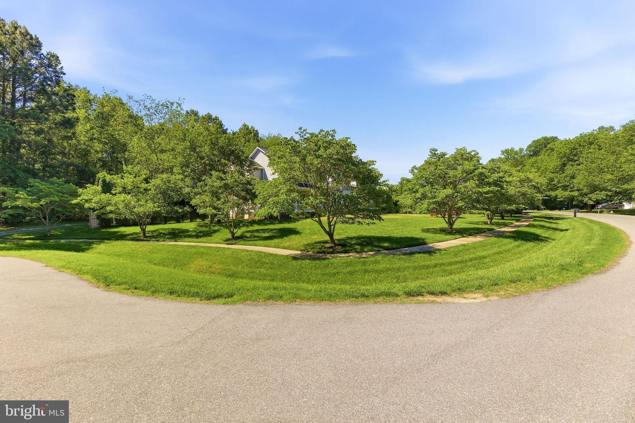 ORIOLE LANDING - Residential