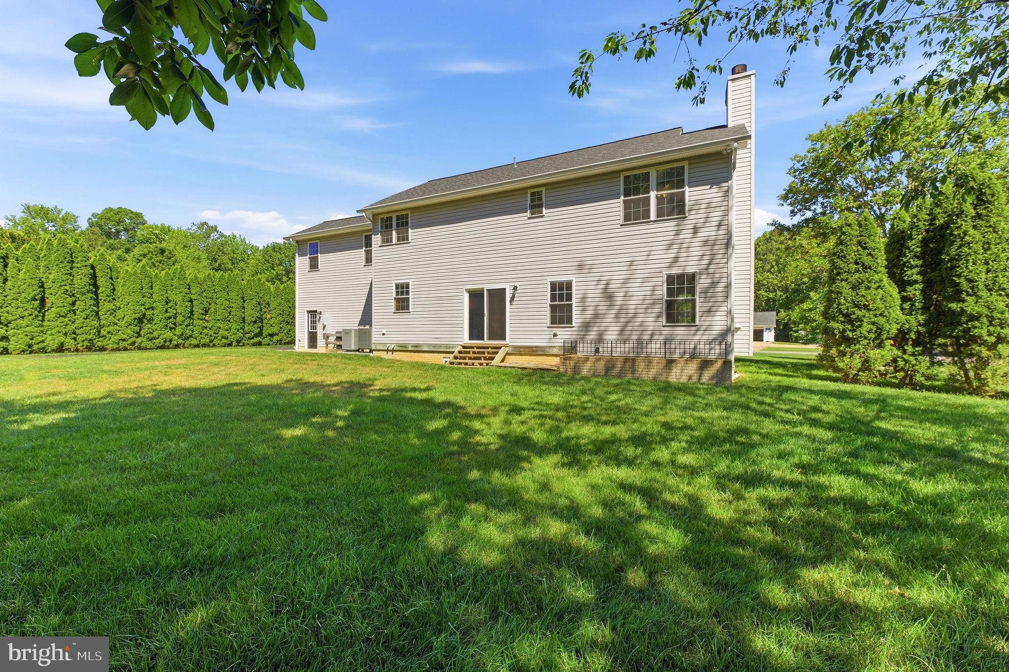 ORIOLE LANDING - Residential