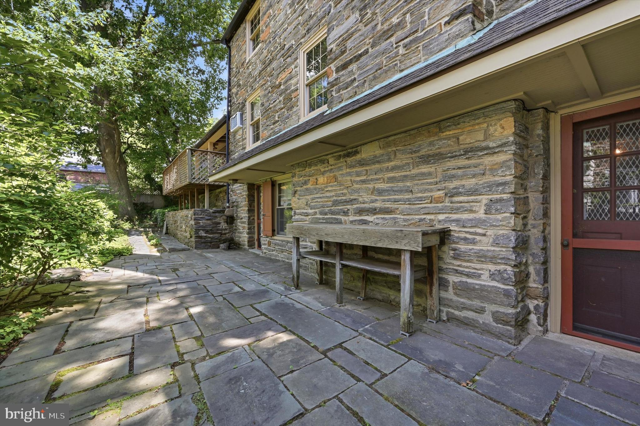 PENN WYNNE - Residential