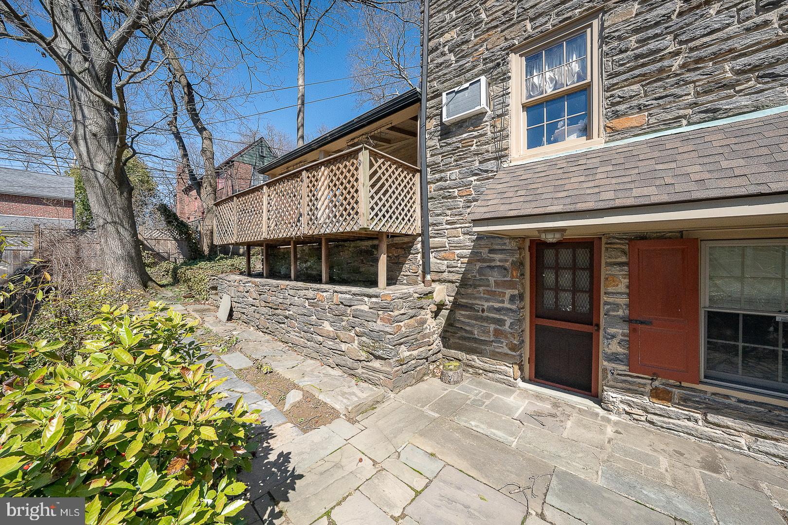 PENN WYNNE - Residential