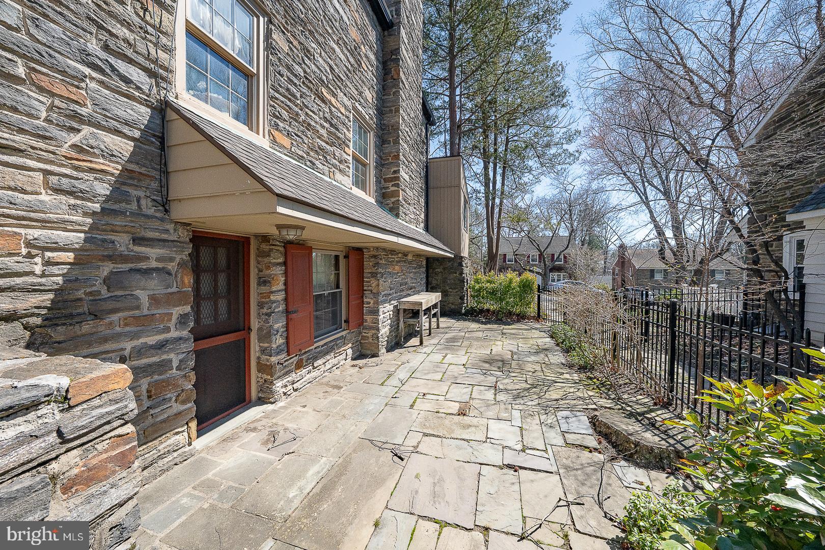 PENN WYNNE - Residential