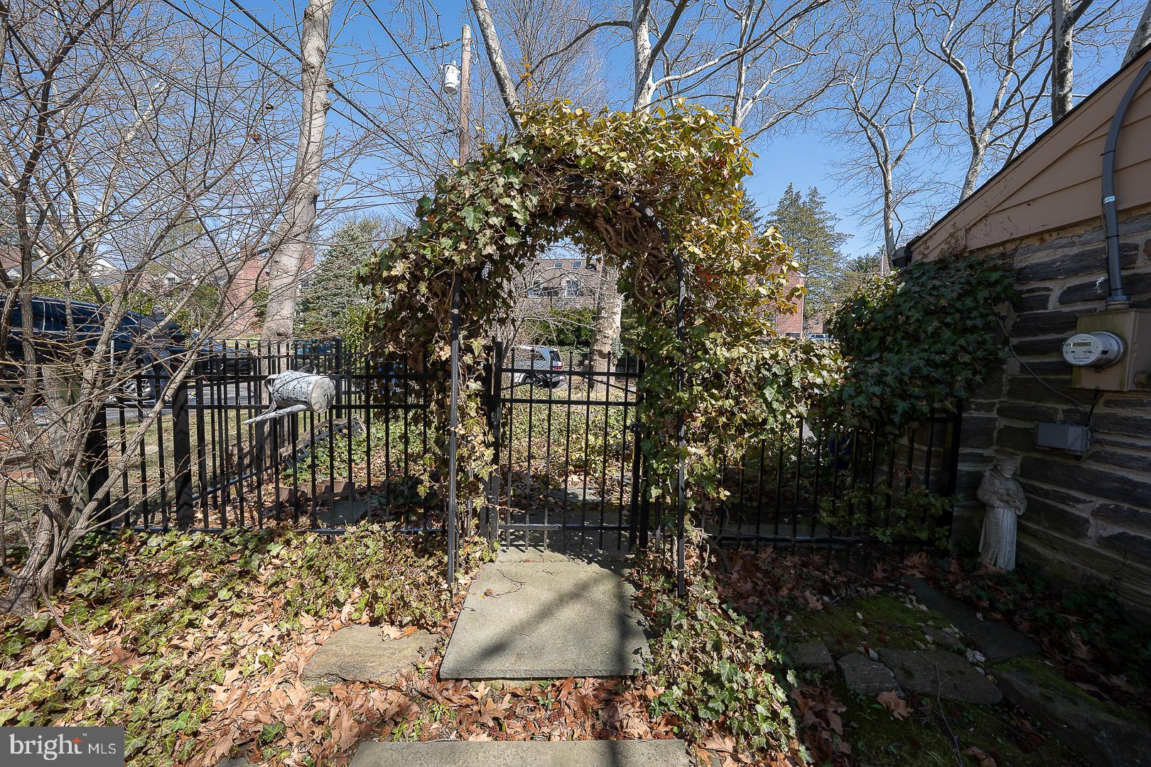 PENN WYNNE - Residential