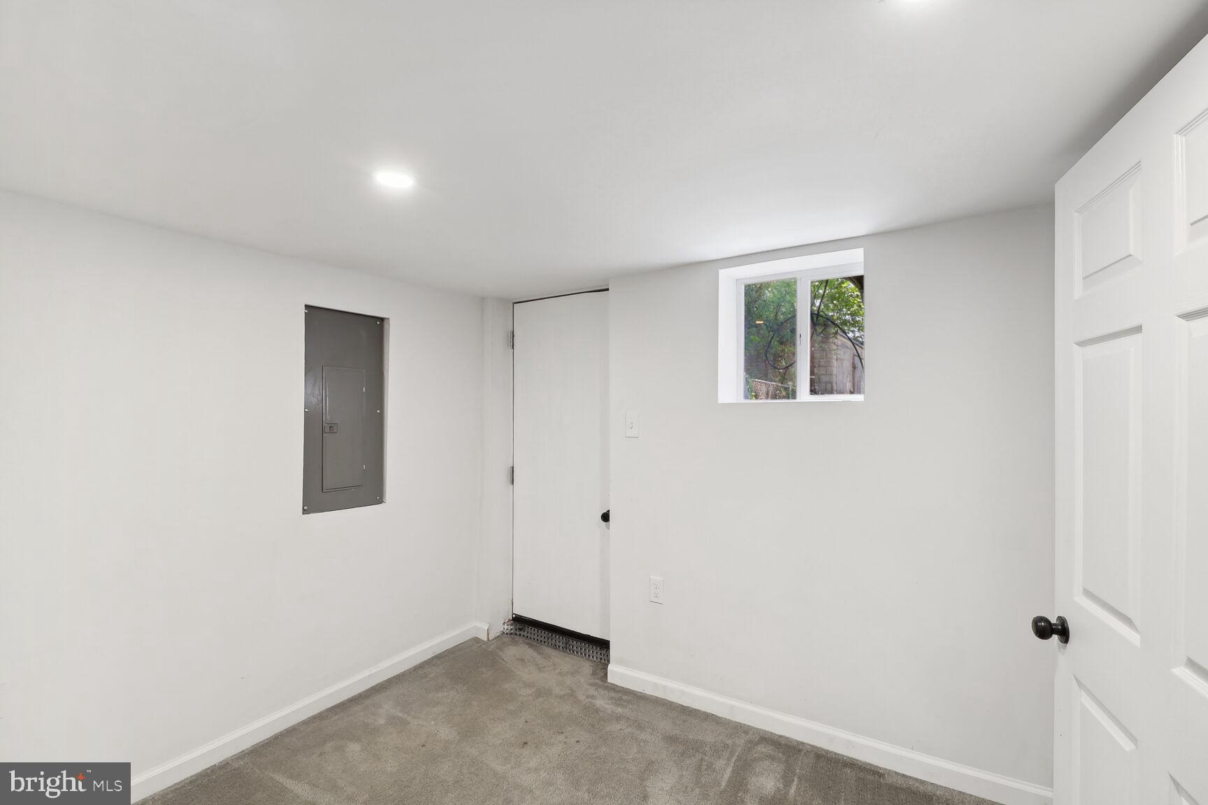 PEN LUCY - Residential