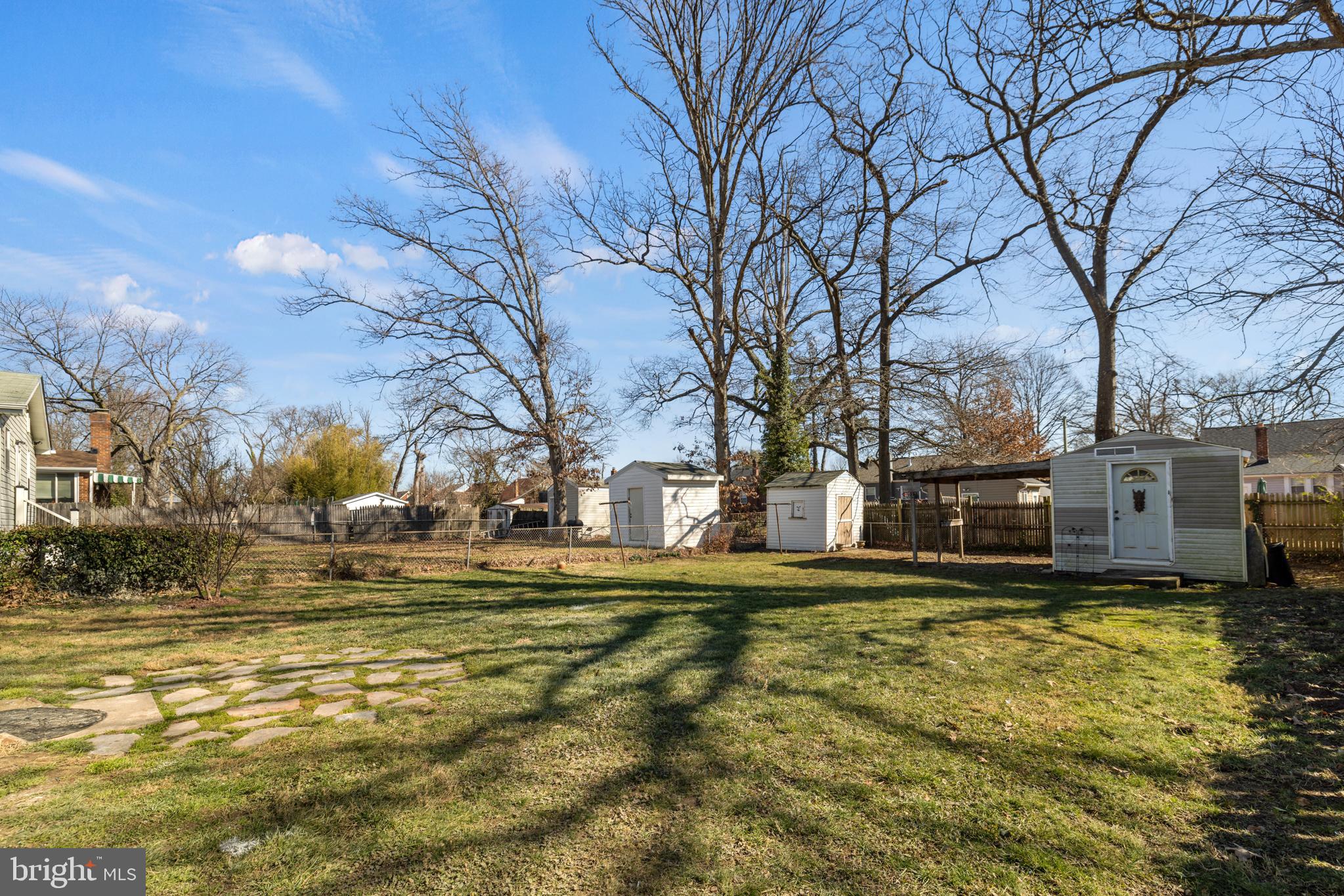 OLE LONGFIELD - Residential