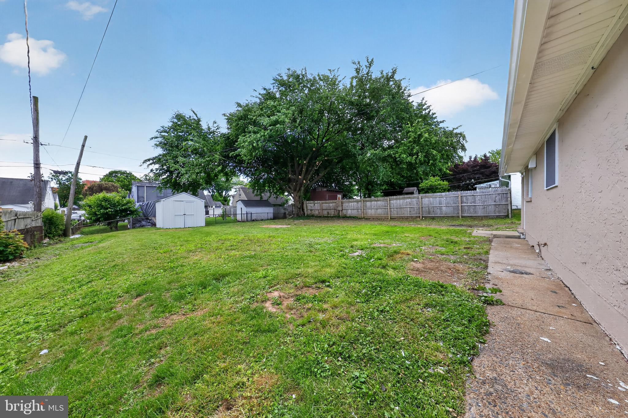 WILLOW RUN - Residential