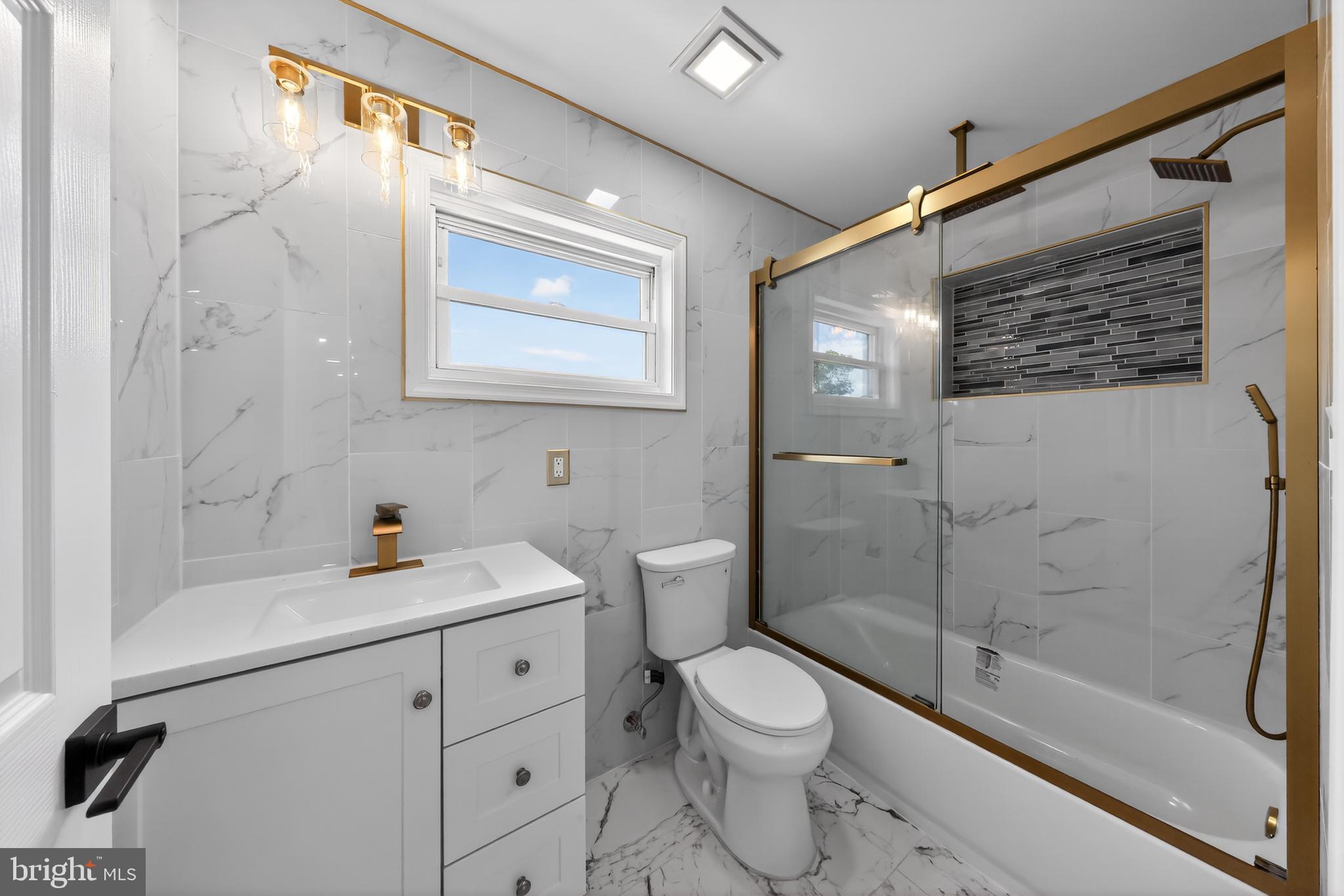 WILLOW RUN - Residential