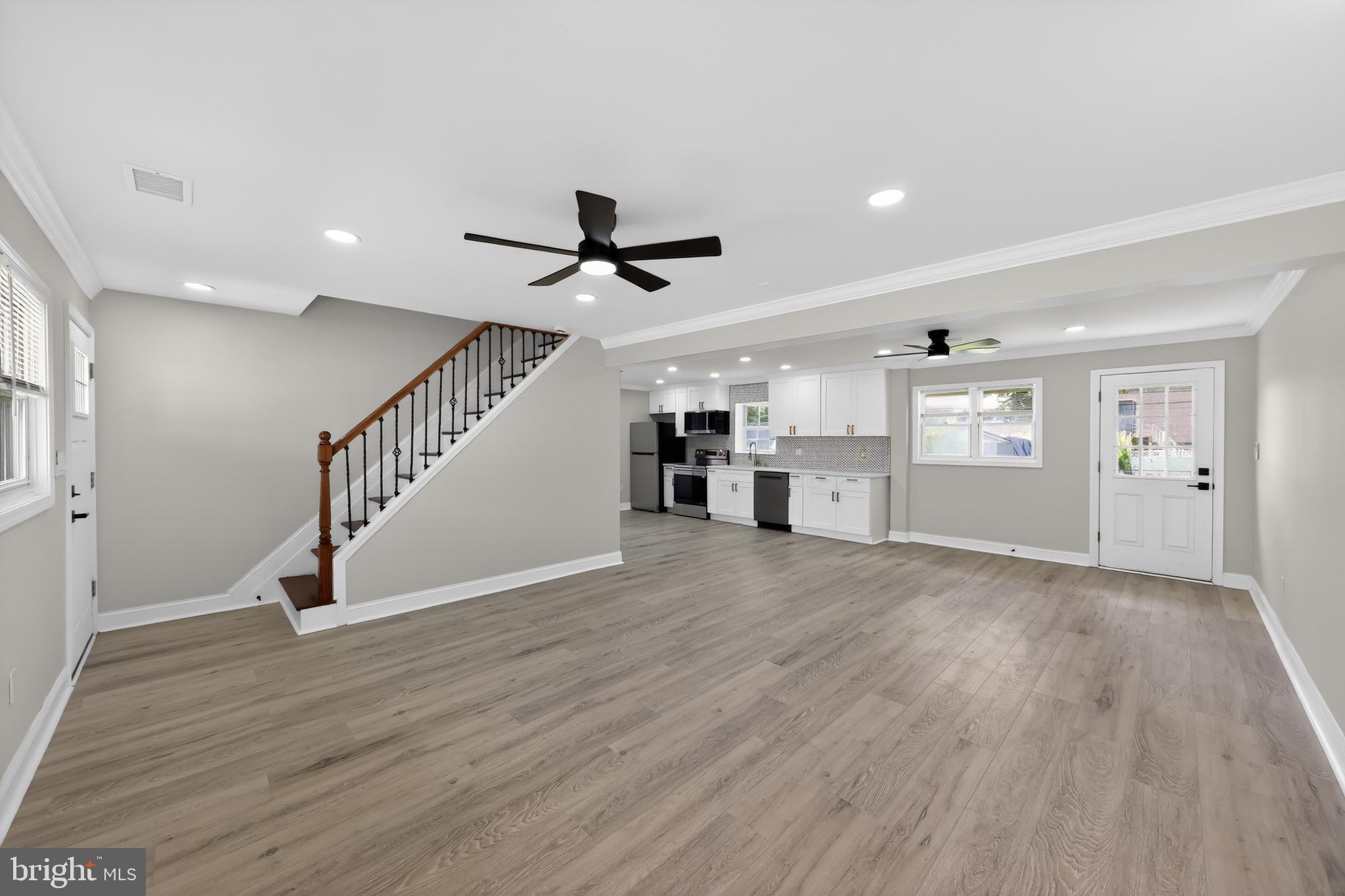 WILLOW RUN - Residential