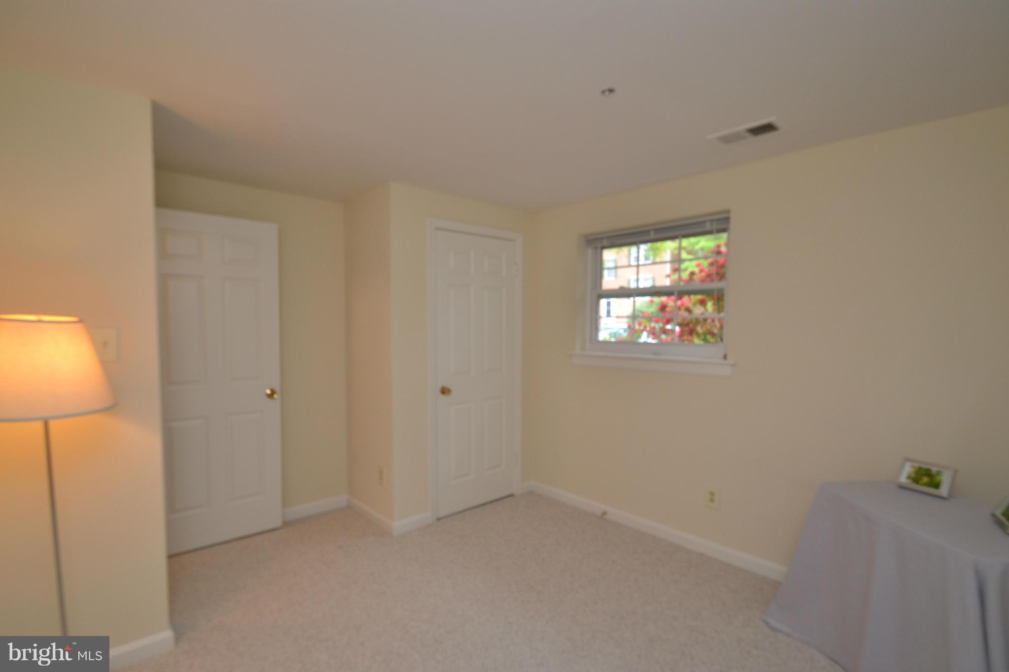 BERKELEY PLACE - Residential Lease