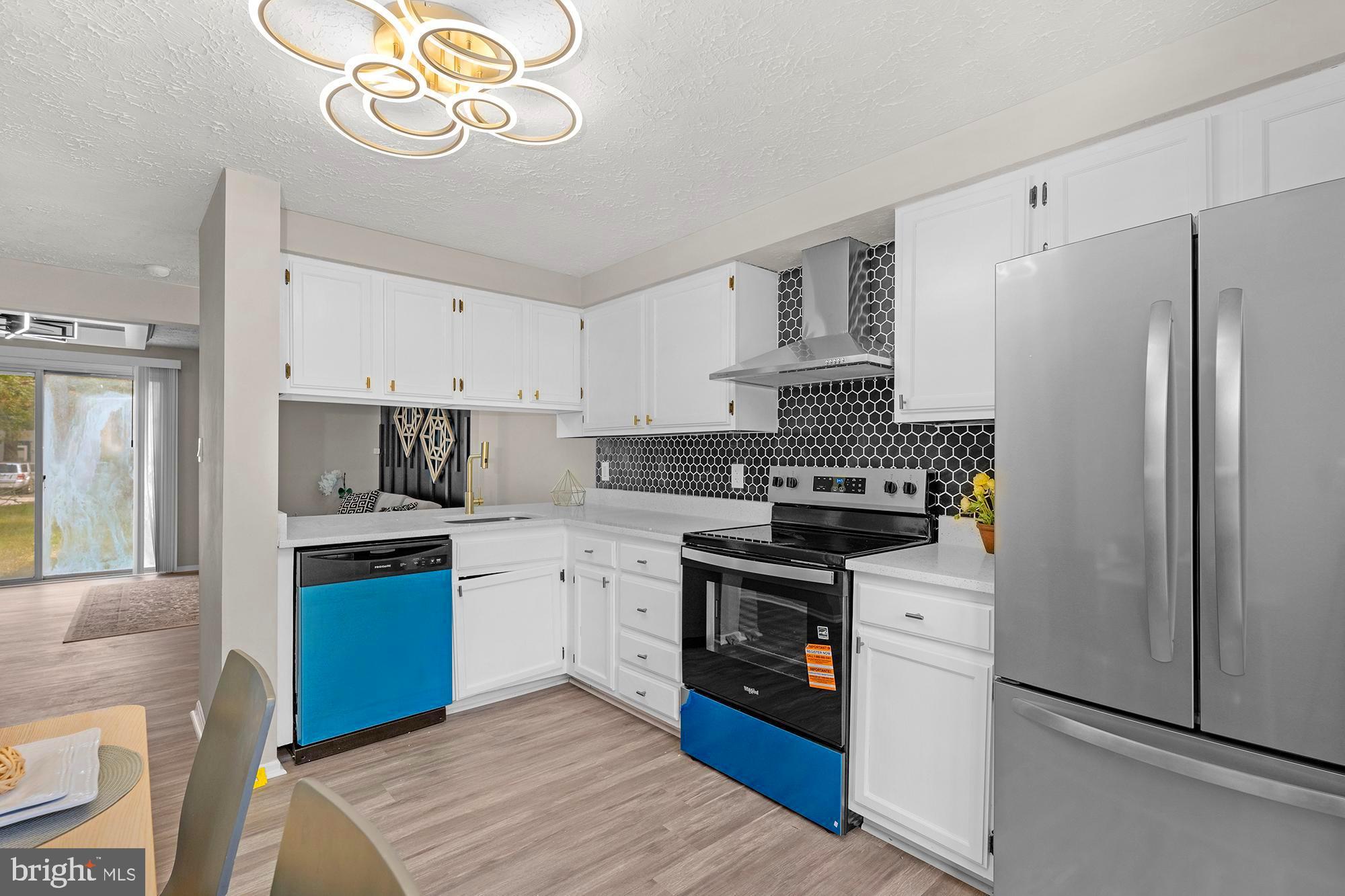 WHITE OAK VILLAGE SUB - Residential