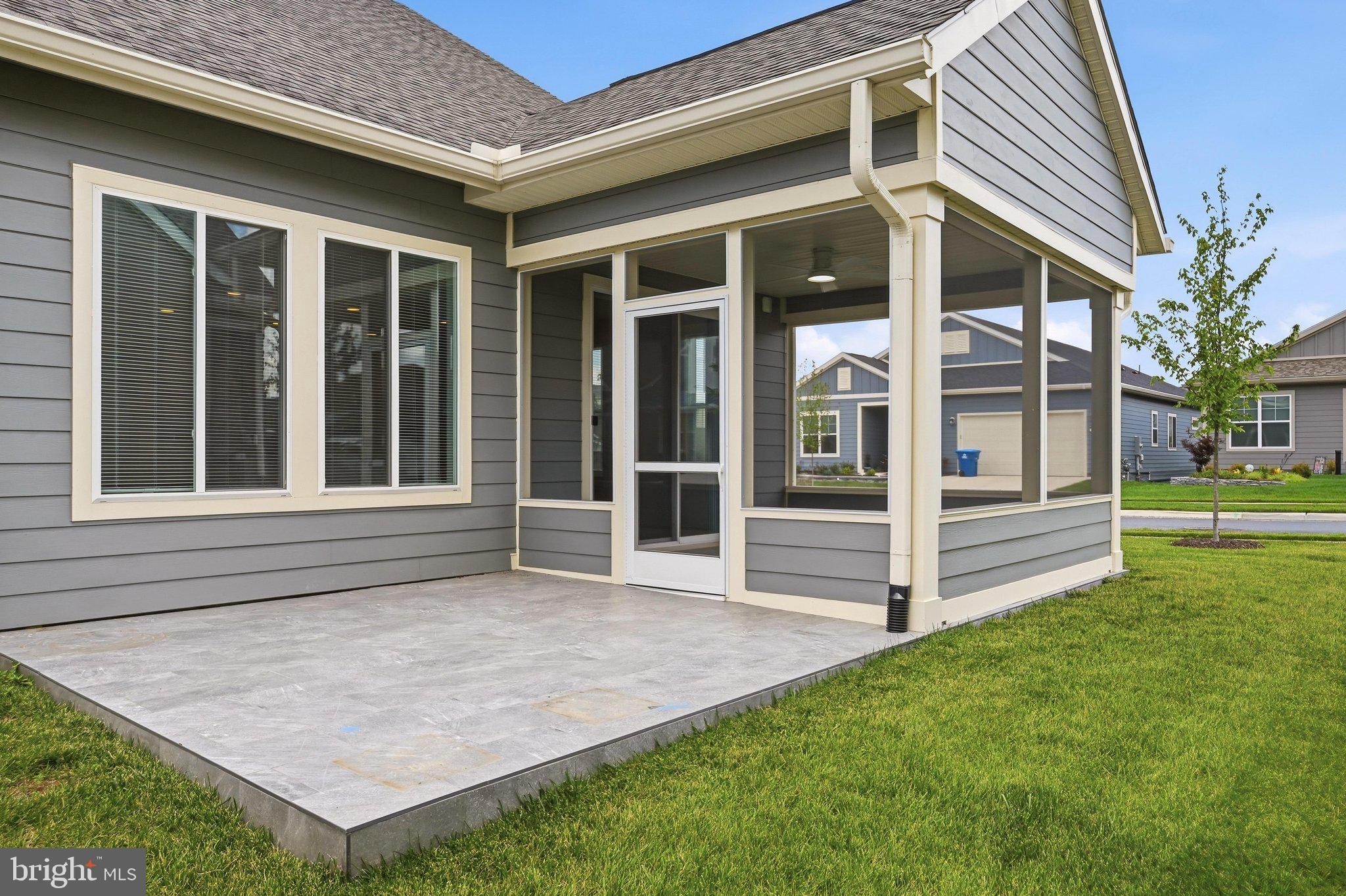 LAKE FREDERICK - Residential