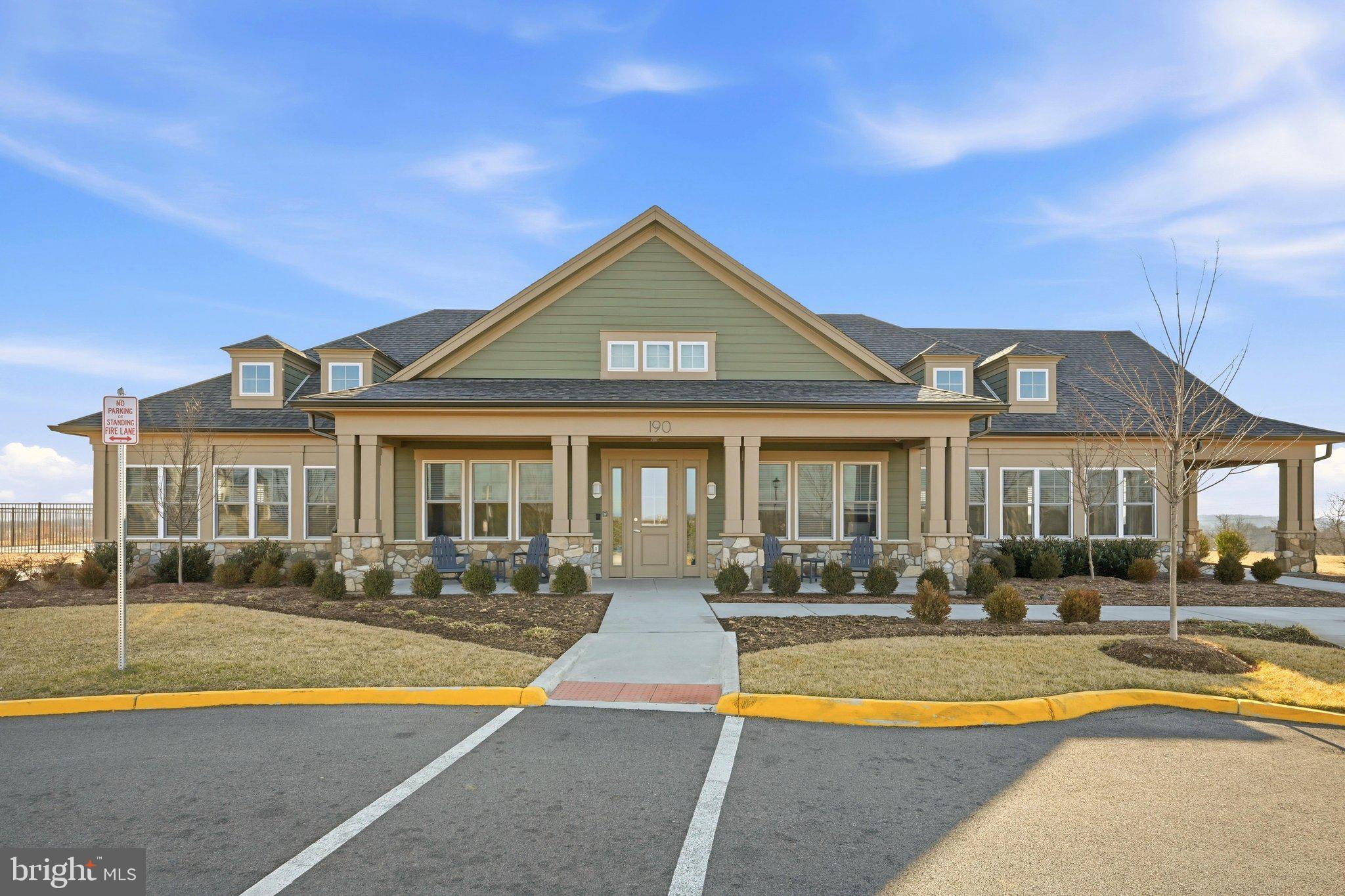 LAKE FREDERICK - Residential