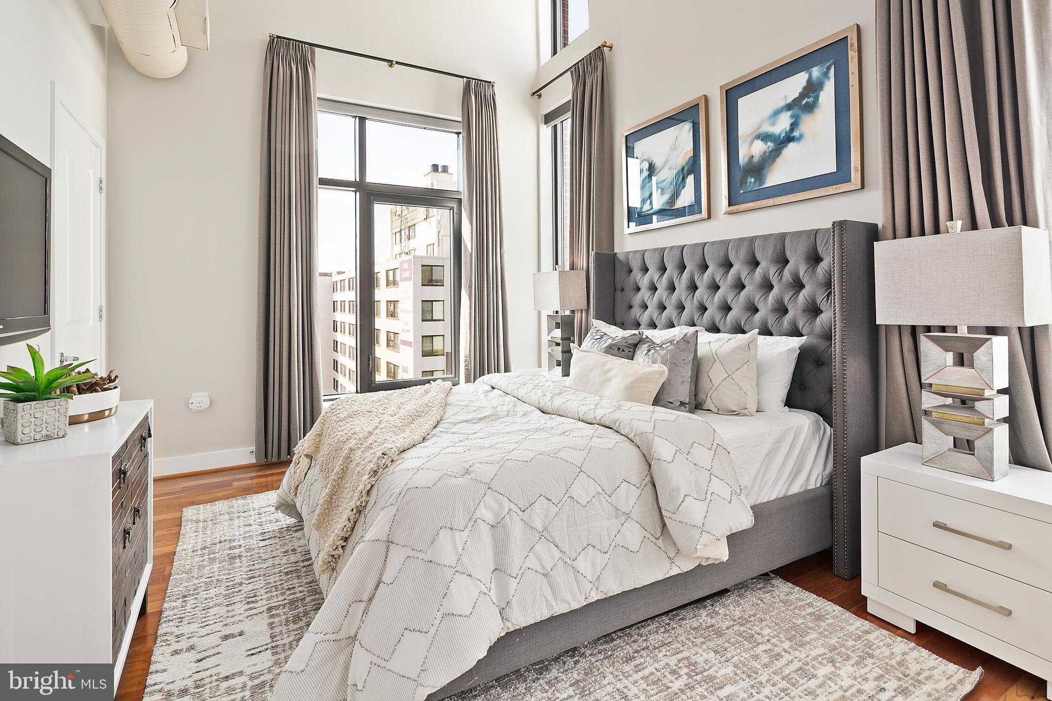 LOGAN CIRCLE - Residential