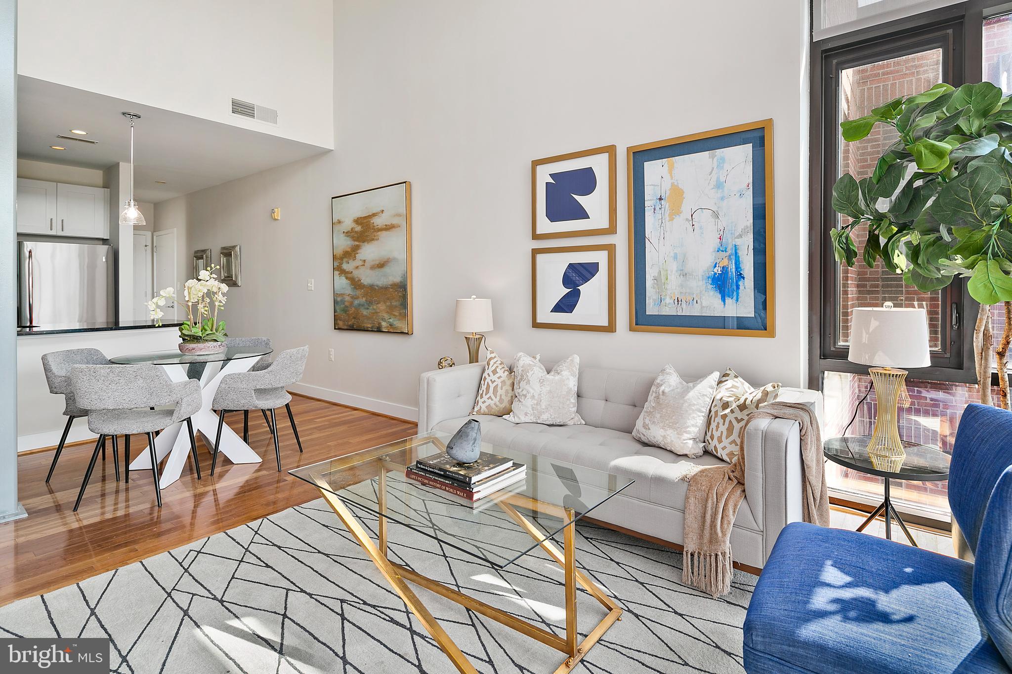 LOGAN CIRCLE - Residential