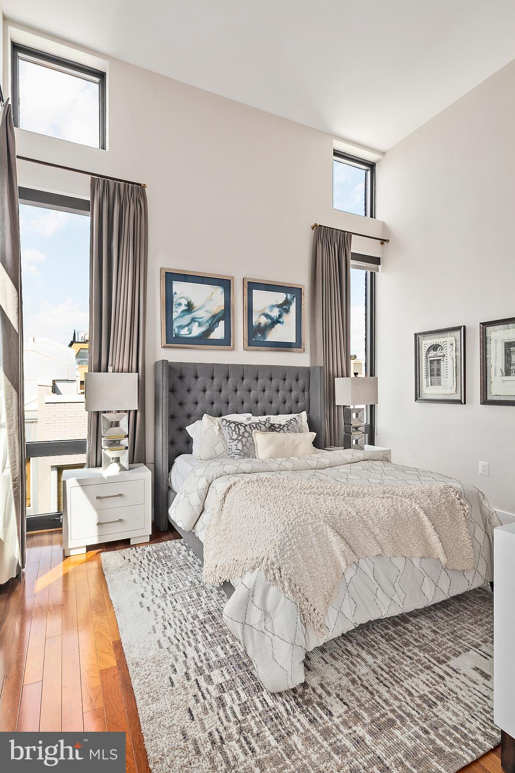 LOGAN CIRCLE - Residential