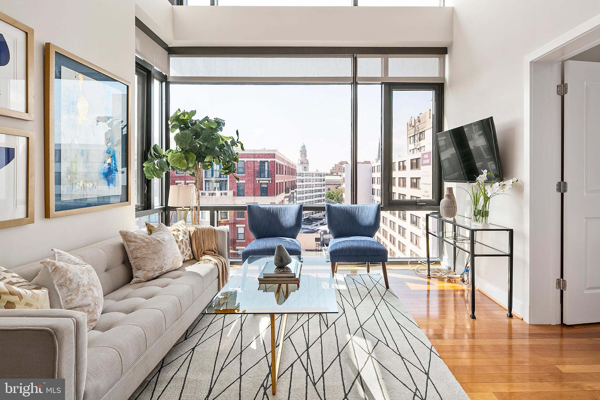 LOGAN CIRCLE - Residential