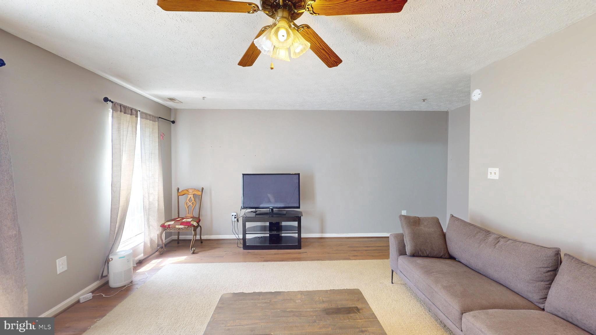 SOUTHGATE CENTER - Residential