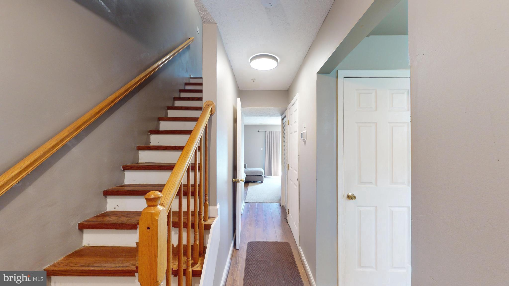 SOUTHGATE CENTER - Residential