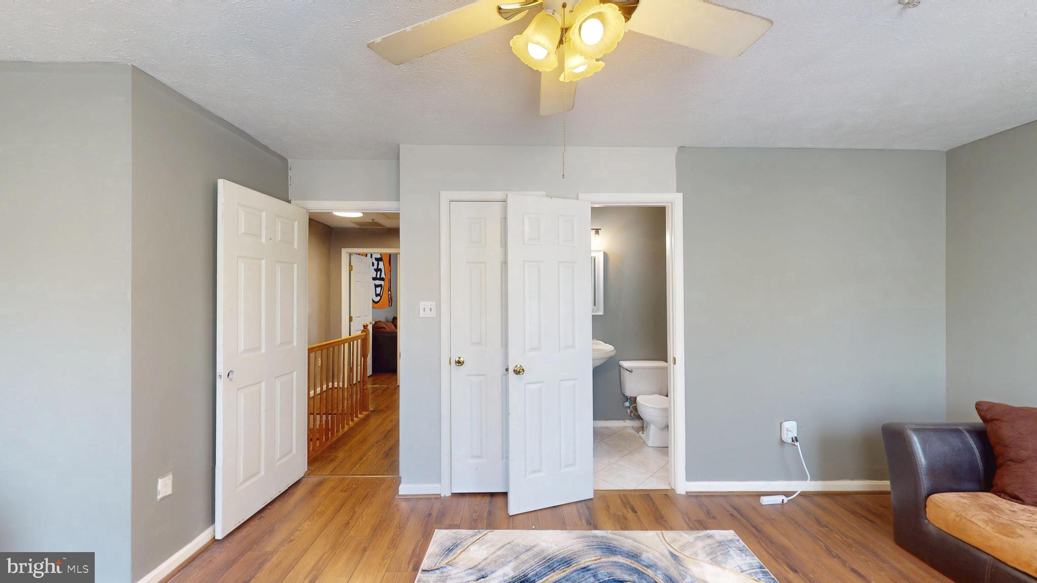 SOUTHGATE CENTER - Residential