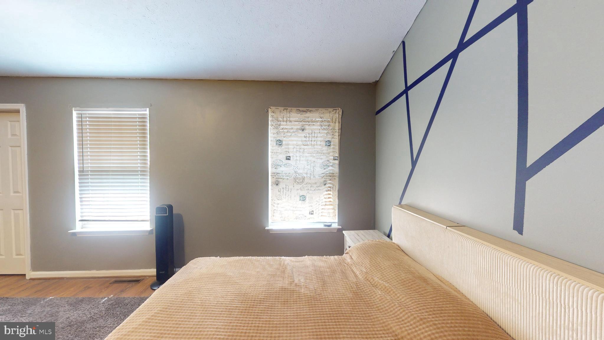 SOUTHGATE CENTER - Residential