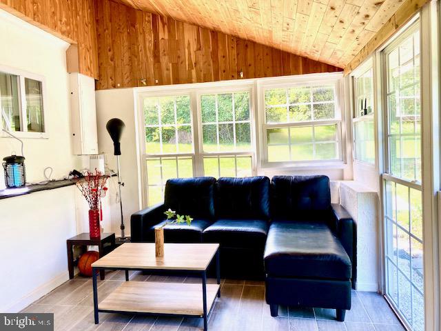 FOX HERITAGE - Residential Lease